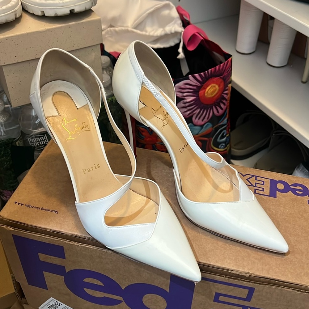 Christian Louboutin Patent & Round And Square 100 Pumps with box and dust bag